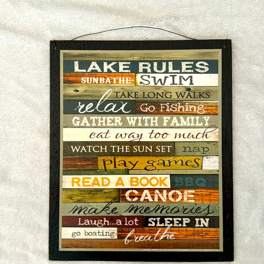 Lake rules sign